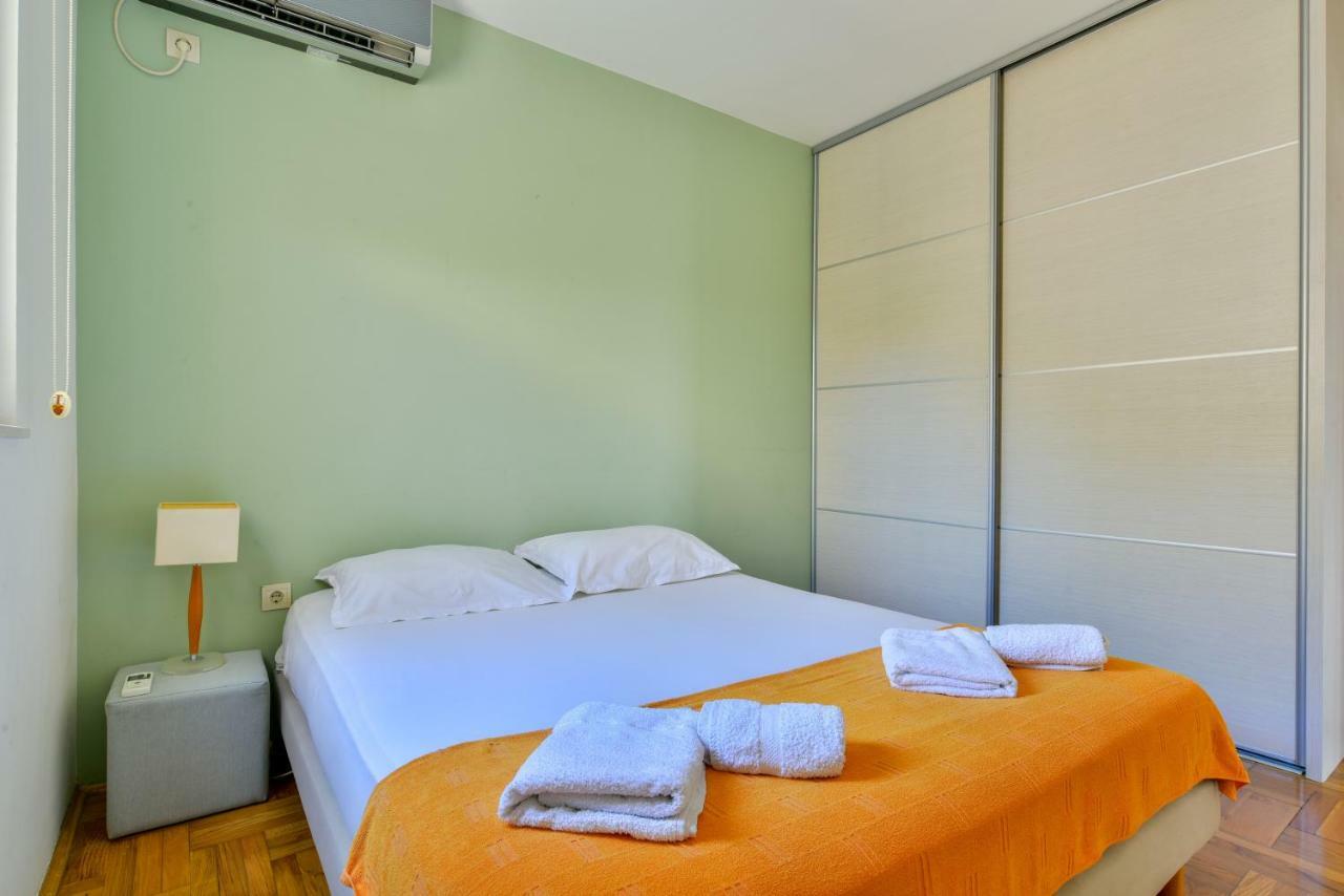 Lux Apartman Sofia Sveti Stefan Exterior foto